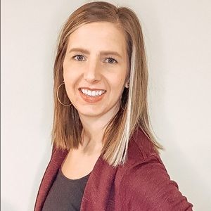 Meet your Posher, Jenessa